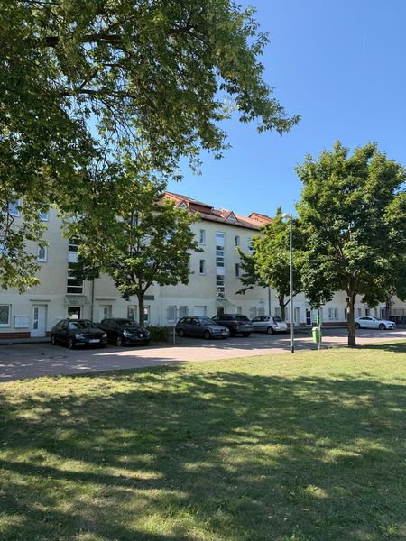 Attraktive Eigentumswohnung mit Balkon und Stellplatz